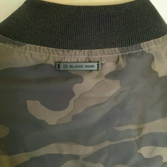 Blanc Noir Reversible Bomber Jacket Camo Navy Small NWT - Picture 8 of 12